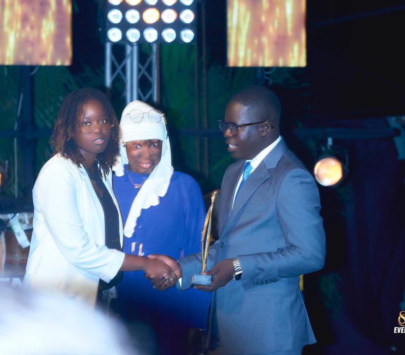 WhatsApp Image 2025-11-03 at 22.12.29 (2)